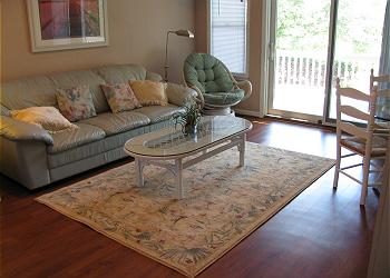 Mid level sitting room