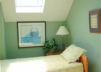 Twin Bedroom
