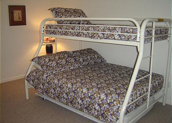 Pyramid Bunk Room