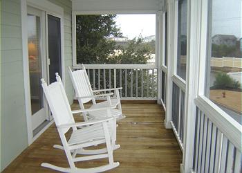 Screened-In Porch