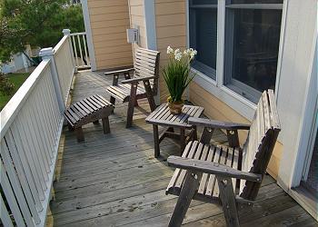 Upper Deck