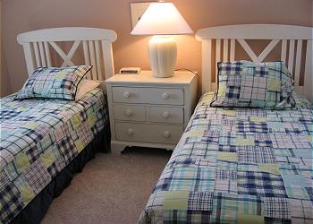 Twin Bedroom