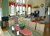  House rental - Interior Photo - Dining & Kitchen