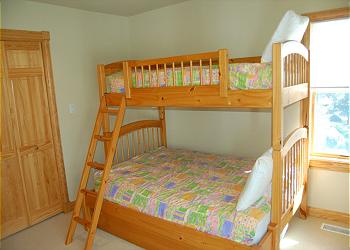 Pyramid Bunk Room