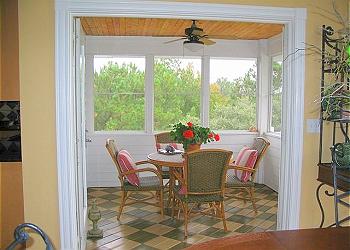 Screened-In Porch