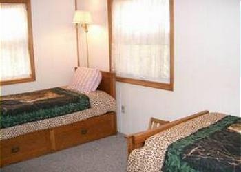 Twin Bedroom
