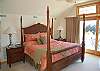  House rental - Interior Photo - King Master Bedroom