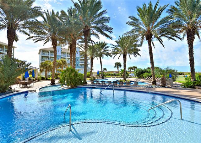 ENJOY THE LAZY RIVER SUNSET POOL HOT TUB JUST A FEW STEPS FROM ENJOY THE LAZY RIVER SUNSET POOL HOT TUB JUST A FEW STEPS FROM