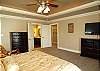 Luxurous Master Suite with queen bed