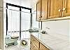 Kona Alii 701 Upper loft bath