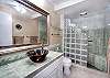 Kailua-Kona Condominium rental - Exterior Photo - Master bath