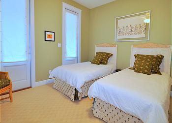 Twin Bedroom