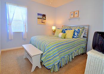 Queen Bedroom