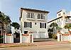 Sand Dollar- Grand 4 Bedroom Gulf front home, 2 King Suites !