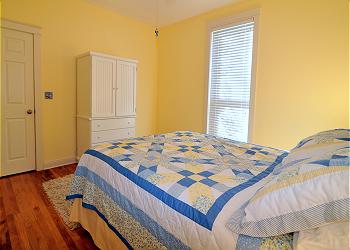 Queen Bedroom