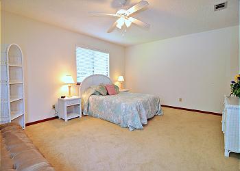 Queen Bedroom