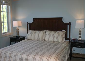 Queen Bedroom
