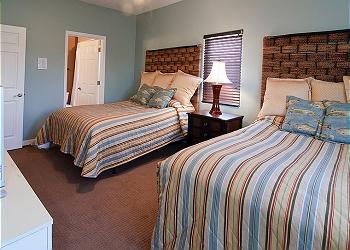 2 Queen Bedroom
