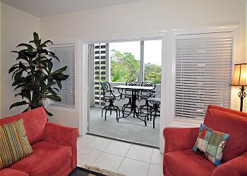 Balcony with seating