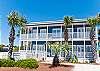 Bawdy Blue- Book your Summer Dates Now, Private Pool, Close to the Beach !