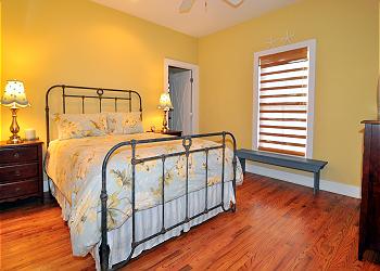 Queen Bedroom