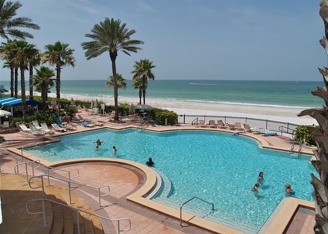 Tides 4-642 Beach Front Paradise!!-Luxurious pools-Hot tubs-Grills!