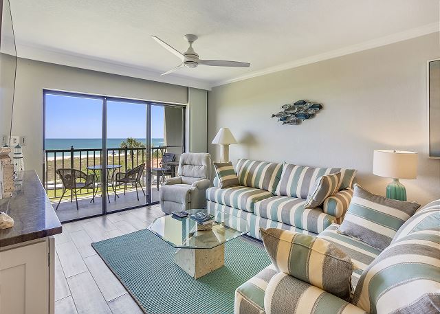 Land's End 304 building 9 Beautifully remodeled, beach front w/stunning views
