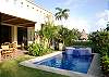 Pool and terrace at the luxurious Villa La Costa vacation rental on Hermosa beach, near Jaco