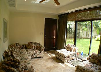  Apartment rental - Interior Photo - Living area