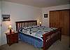 King size bed in this room.