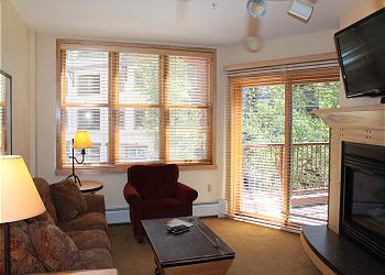 Keystone Condominium rental - Interior Photo - Relax and watch a movie on the 40 inch LCD TV w/  Blu Ray player