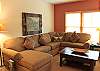 Stunning 1 bedroom condo, 1-2 minute walk to the gondola
