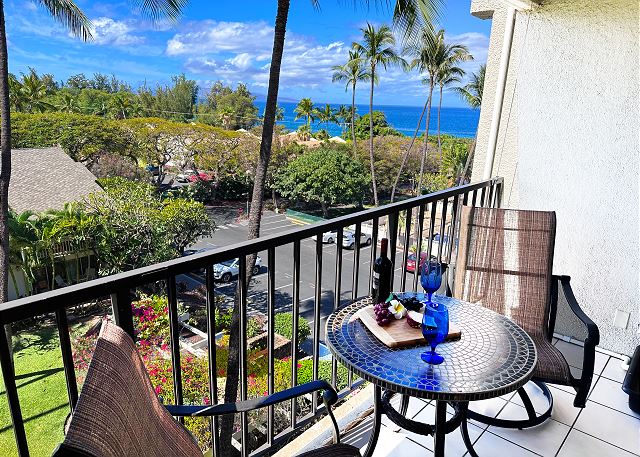 Your paradise condo awaits with spectacular views.