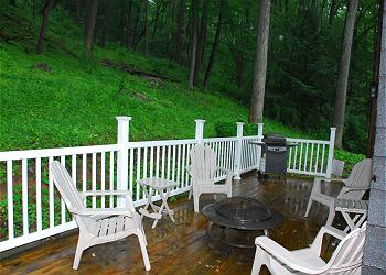 Outdoor Fireplace/patio