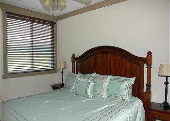 Waterfront Links - 11