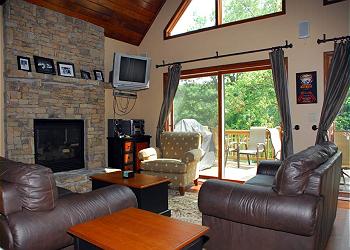 Lakeside Retreat - 4
