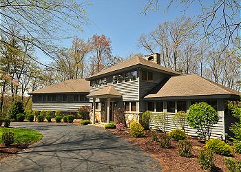 Taylor-Made Deep Creek Vacations Special: Johnny Appleseed