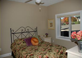 Queen Bedroom