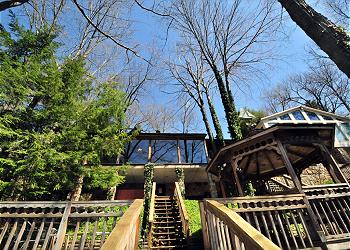 Taylor-Made Deep Creek Vacations Special: Haleys Lakeside Cottage