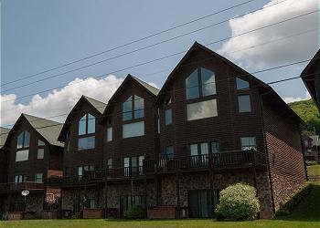 Taylor-Made Deep Creek Vacations Special: Cedar Shores Villa #15