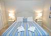 Unit 915 Master Bedroom - Vacations By The Sea, Westport, Washington