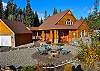 Wonderful Vacation Home Located in Roslyn Ridge. 3BR, Hot Tub, Wi-Fi