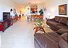 323 Cinnamon Beach Hotel Resort, HDTV, 2 Heated Pools, Wifi, Sleeps 9