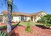 Venice Island Circle Drive, Walk to Beach, Heated Pool, HDTV, Wifi