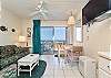 Beachers Lodge 206, Beach Front, Queen Sized Suite, Pet Friendly