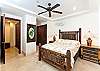Nice bedroom with queen size bed