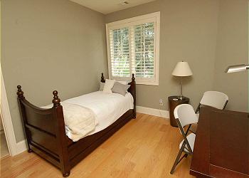 5th Bedroom w/ Twin Daybed w/ trundle