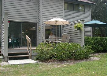 Exterior/Back