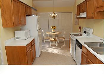 Kitchen/Bar
