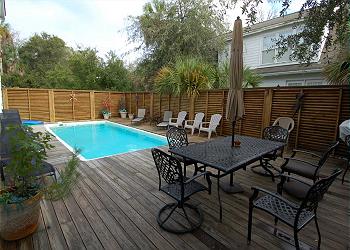 Pool/Patio
